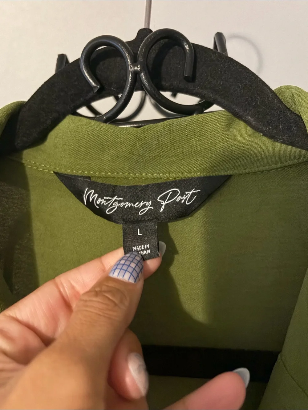 Montgomery Post size large  Olive Green Button-Front Midi Dress work profesional